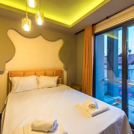 Sleeps 6 Pool Air Con Wifi * أولدينيس