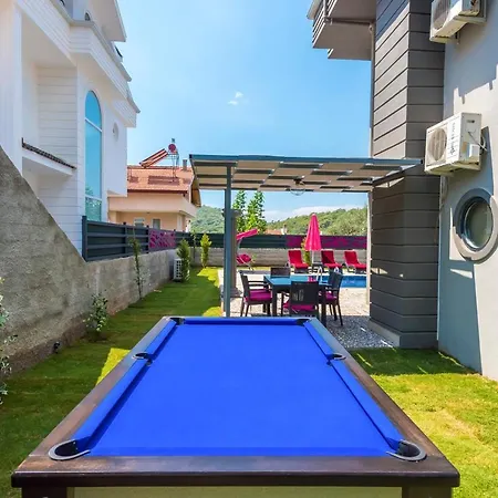 Sleeps 6 Pool Air Con Wifi Villa Oludeniz
